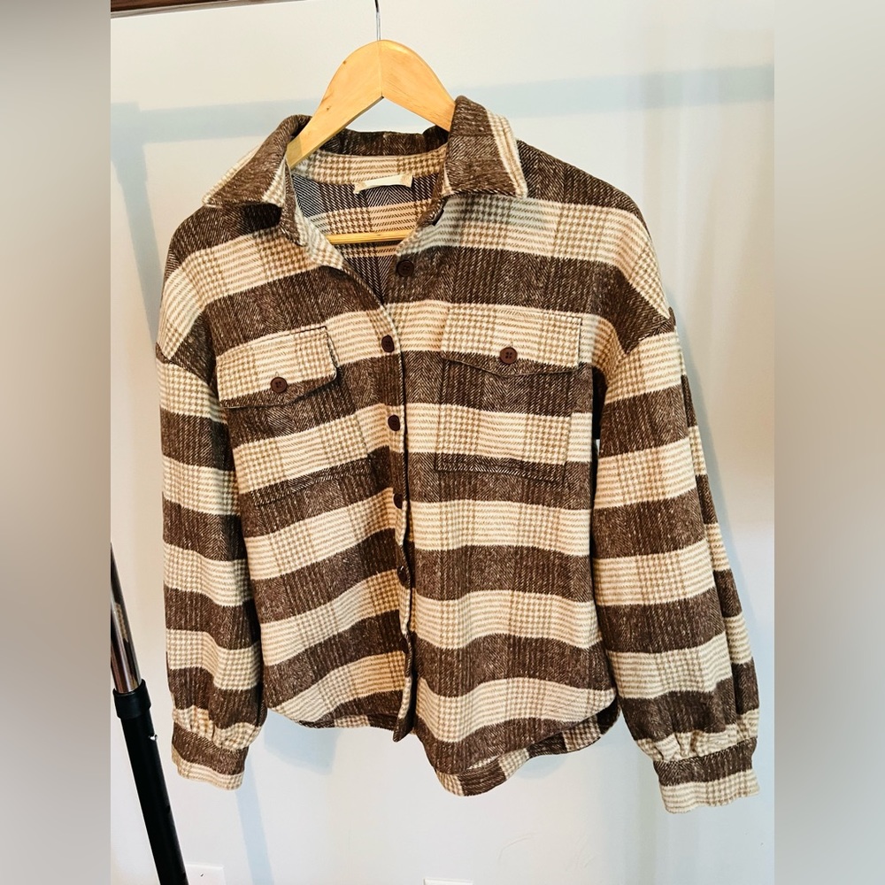 Alter’d State Brown Houndstooth Jacket with Buttons